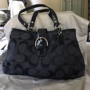Coach Soho Signature Caryall (E1282-F19253) Black